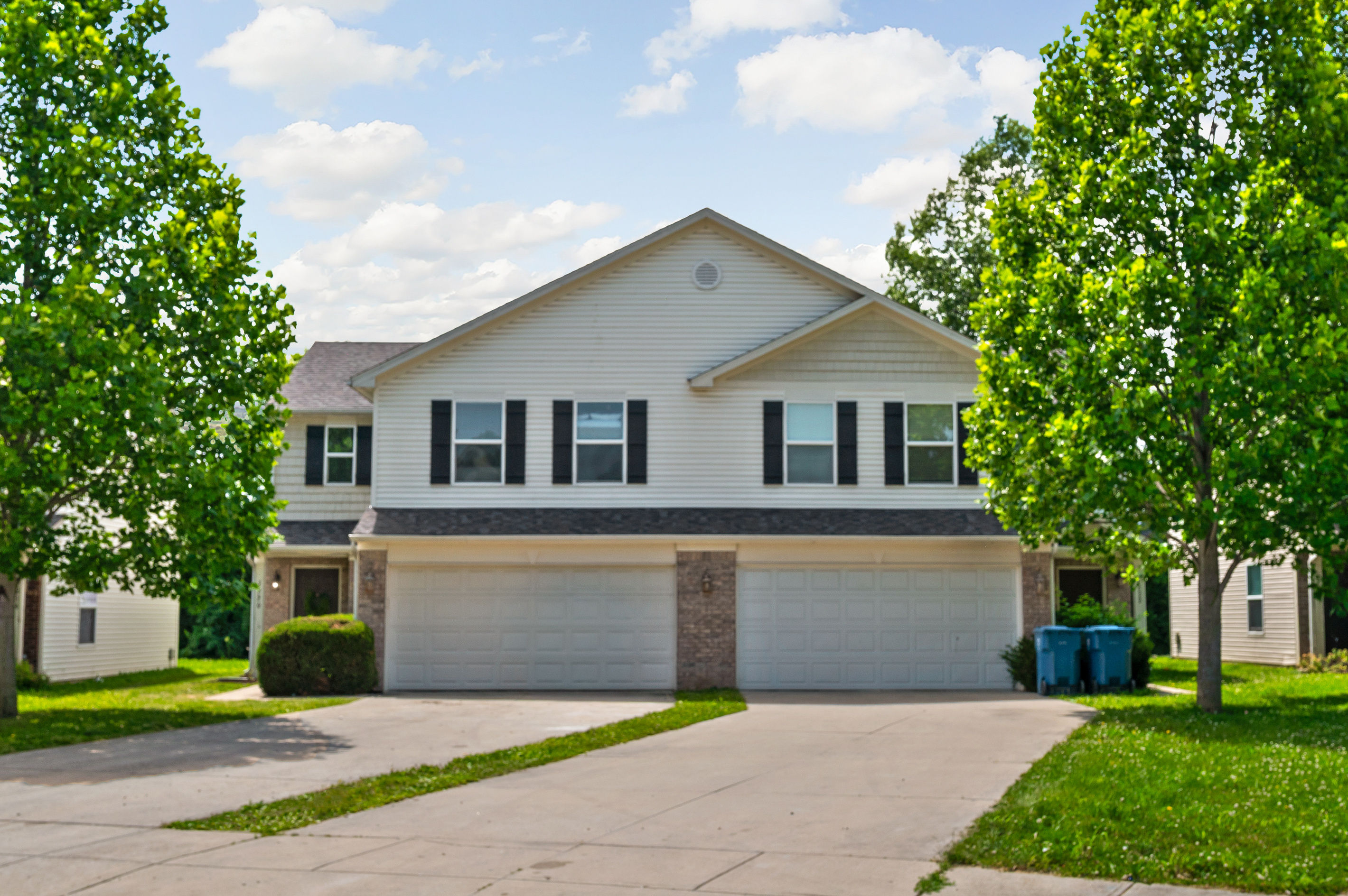Indy Speedway Stay is one side of a duplex, giving you a private entrance and your own dedicated space while enjoying the comfort of a quiet residential neighborhood.