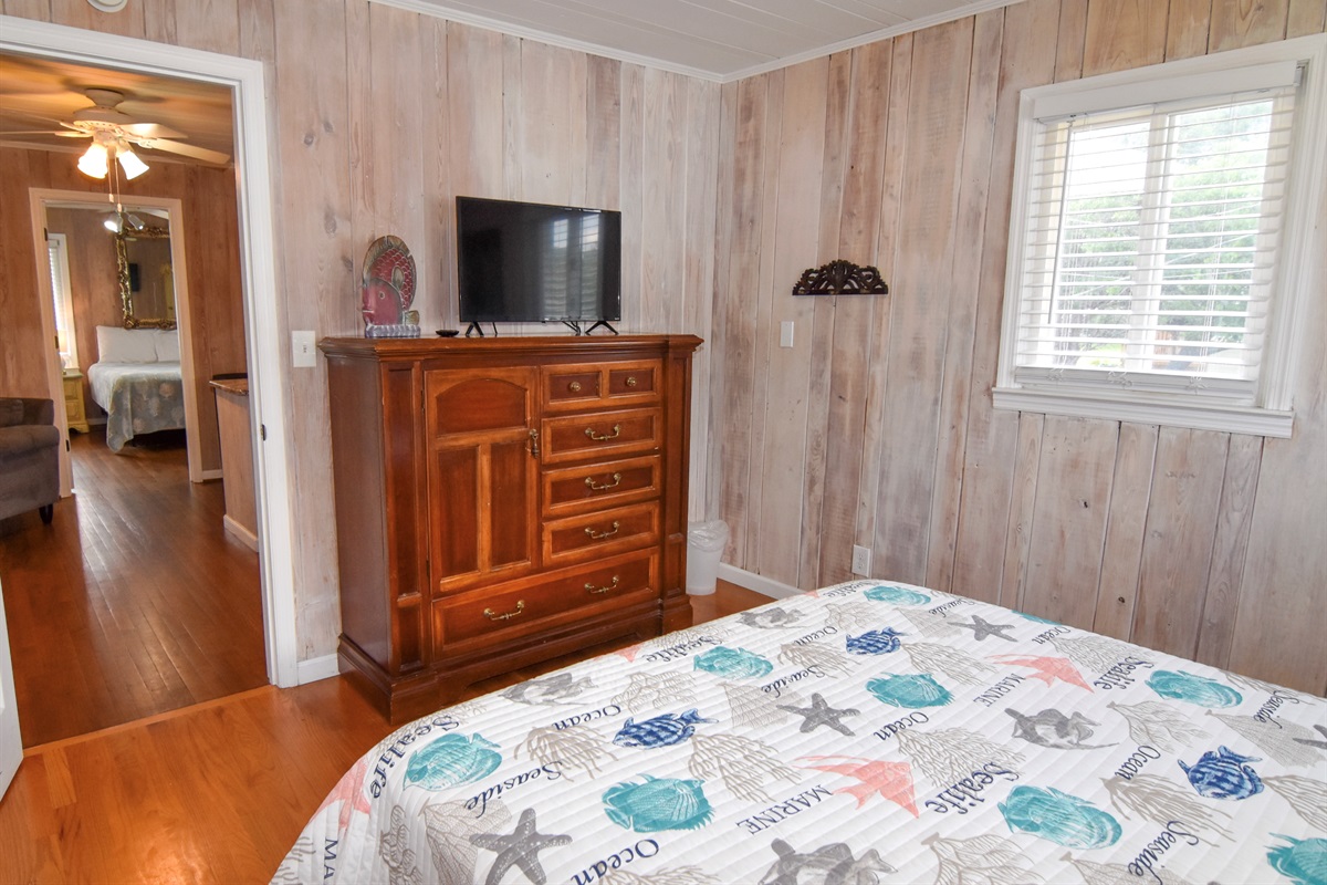 Queen in 6th Bedroom