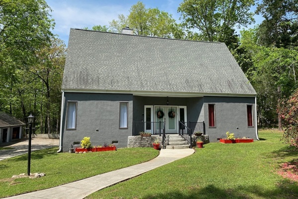 Welcome to The Lake House!