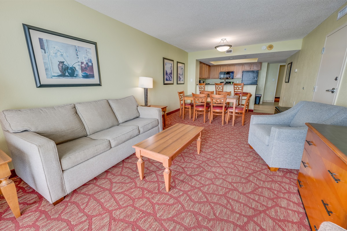 Amazing Living Room with Stunning Views🌊☀️