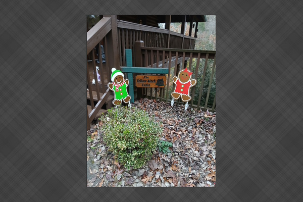 A few gingerbread people to welcome you at Christmas!