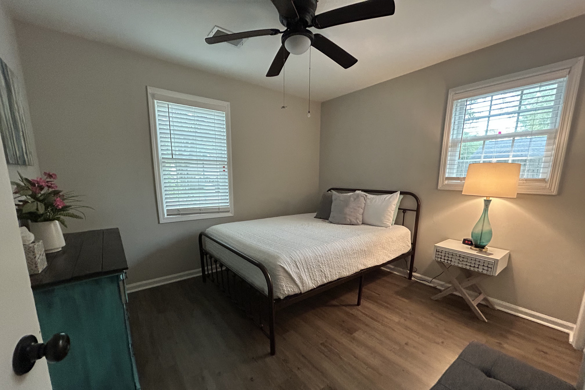 Queen bedroom