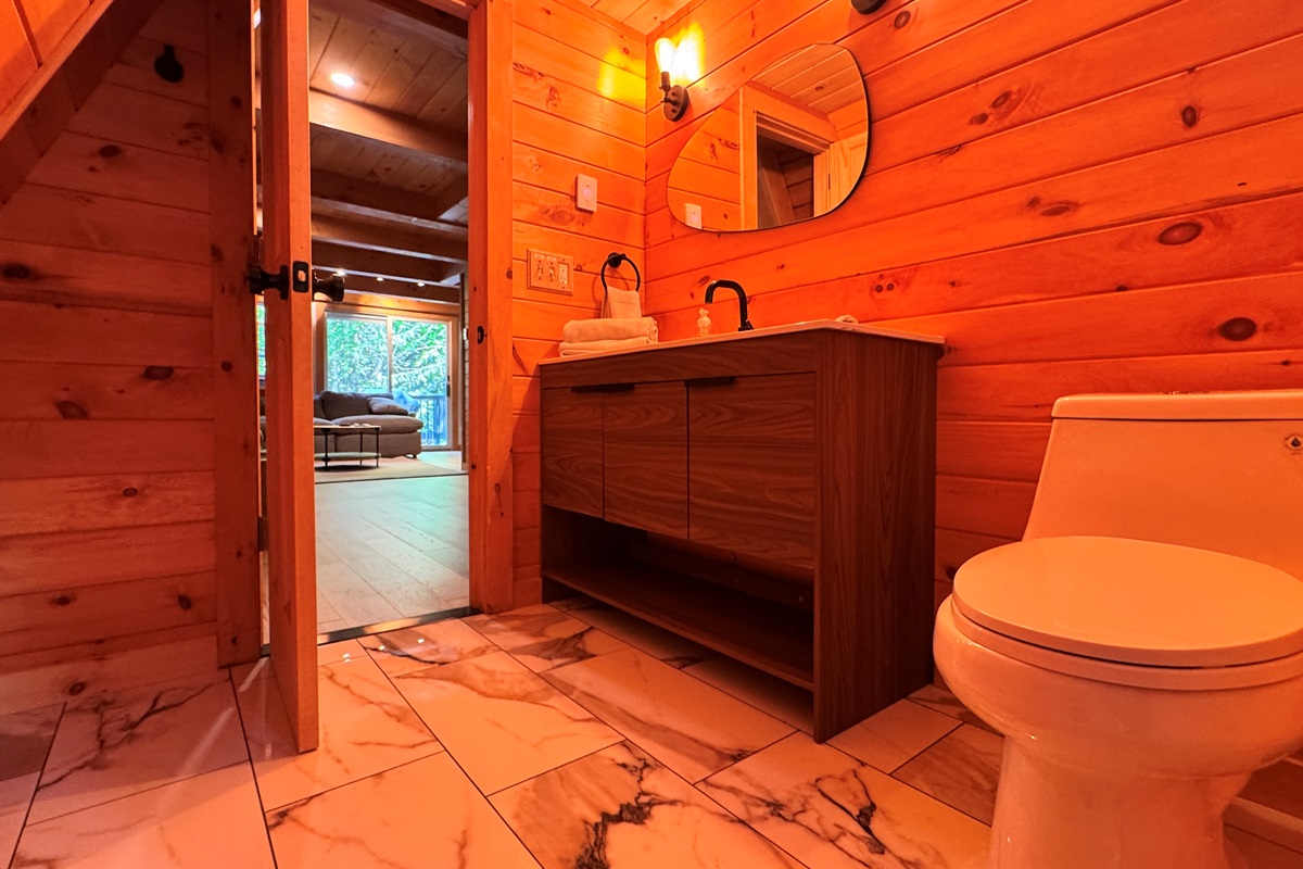 Newly renovated main floor bathroom