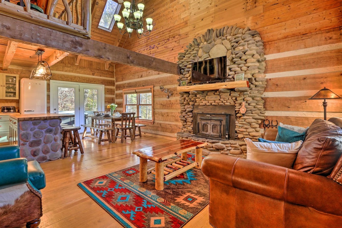 Pet friendly cabins with store fenced yard hocking hills