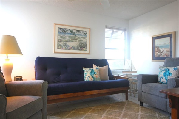 Den w/Futon off of Entry