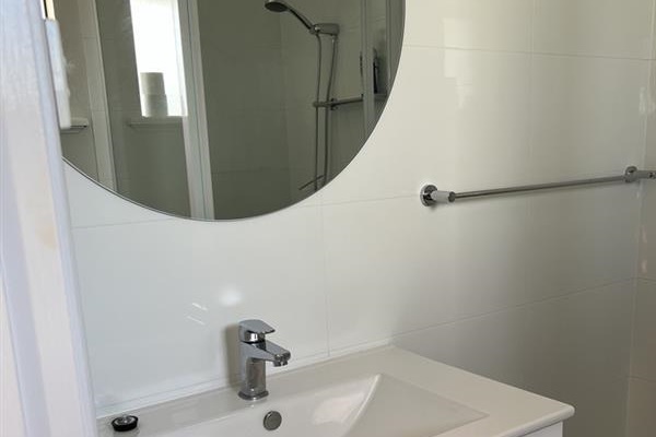 Modern Ensuite with walk-in shower