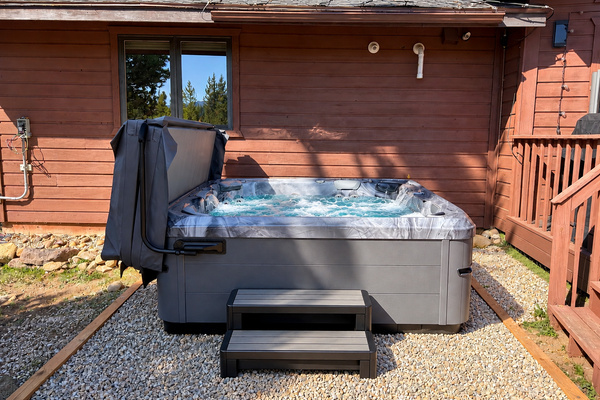 New Hot tub