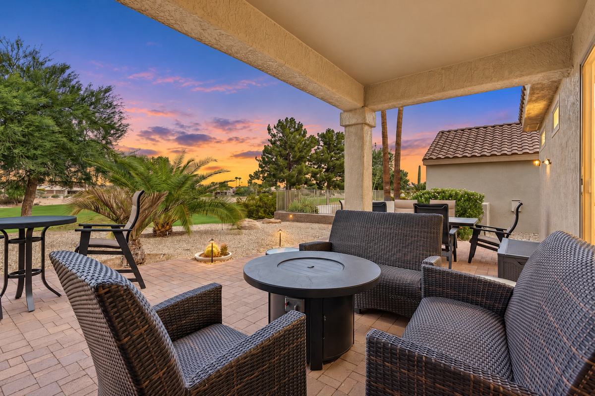 Fairway Haven: 2bd | 2.5bth — Fairway Haven | Sun City Grand Golf View + Office, Surprise, Arizona