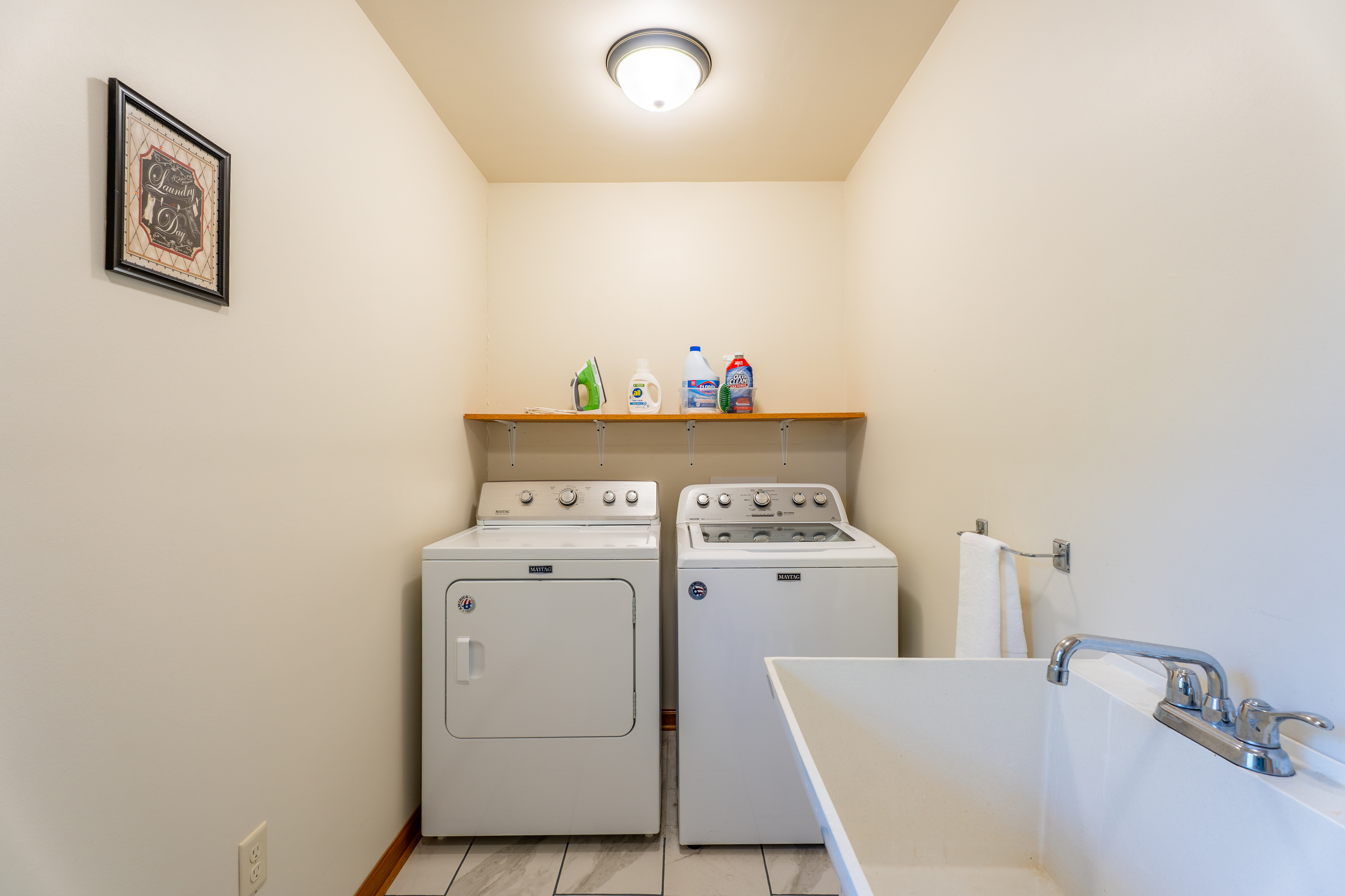 Full-size washer and dryer on-site. Pack light, stay longer. Detergent provided!