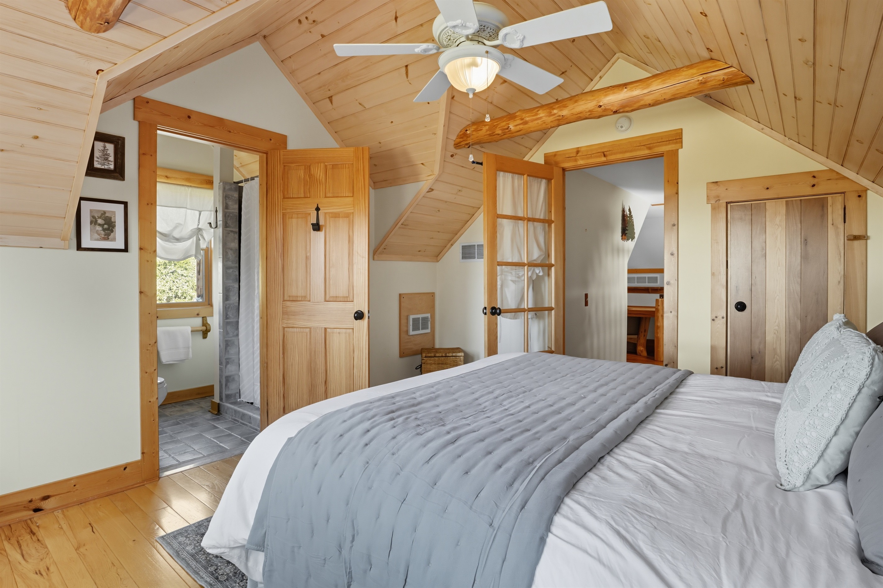 Bright queen bedroom second floor with ensuite bathroom