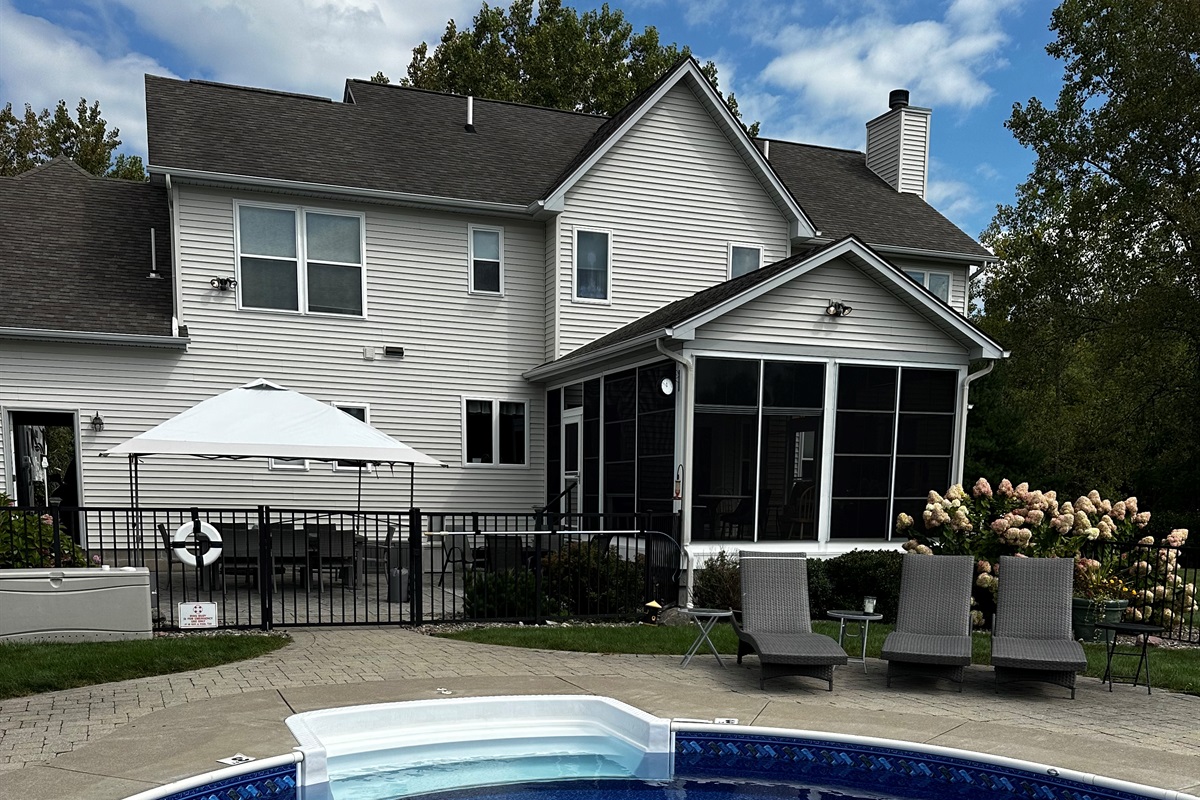 Outdoor Patio Area