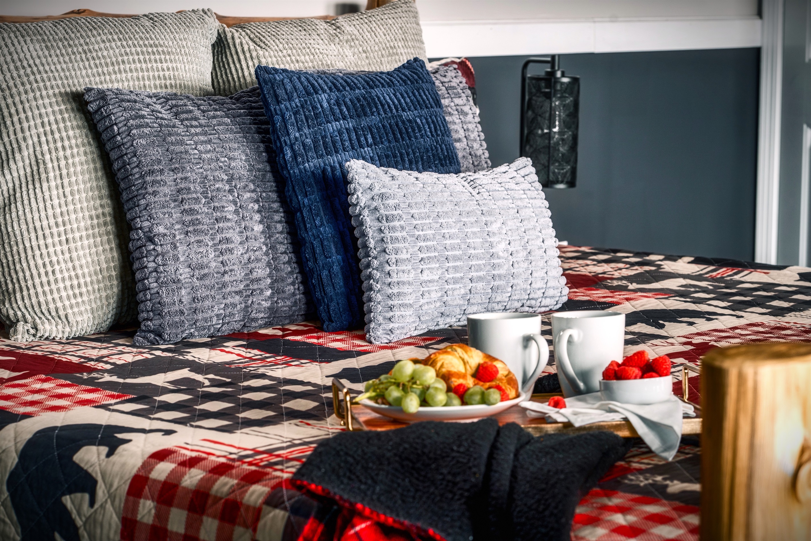 A subtle touch of what's possible during your stay. Please note that drinks, snacks, etc are only for illustration purposes. We do not provide any of these.