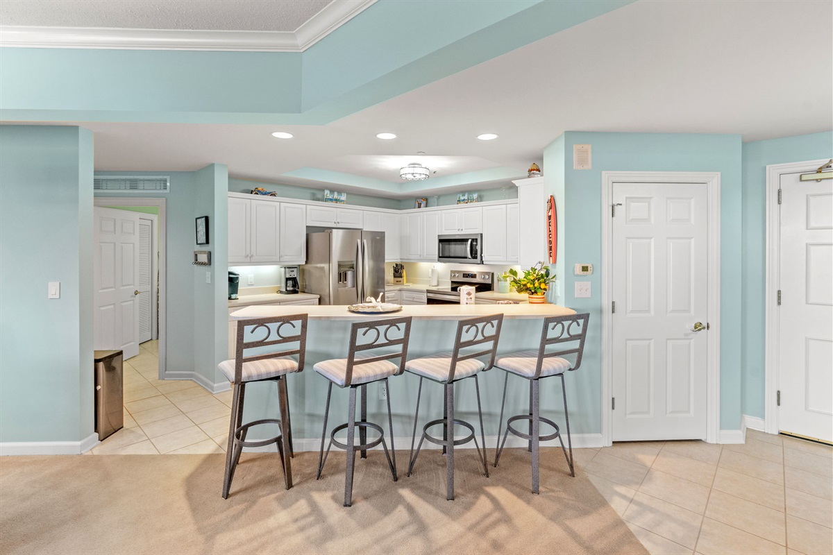 Kitchen / Bar