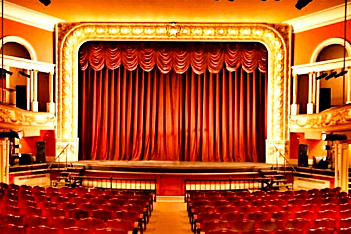 See what playing at the Waterville Opera House.