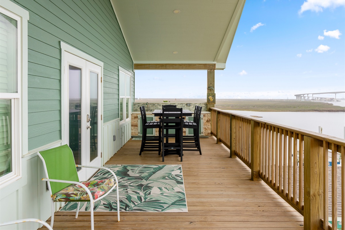 Balcony sitting area looking over ICW with gulf views