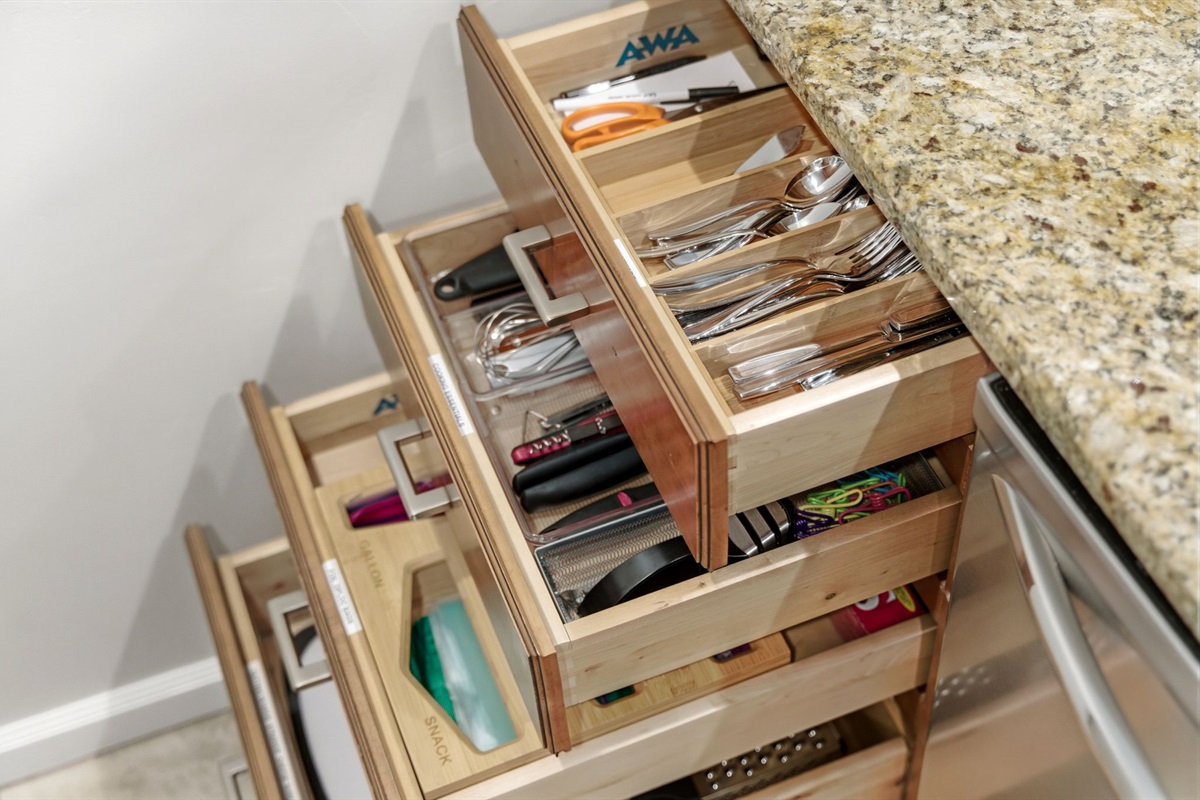 We thought of everything so you can cook everything you want with no worries.