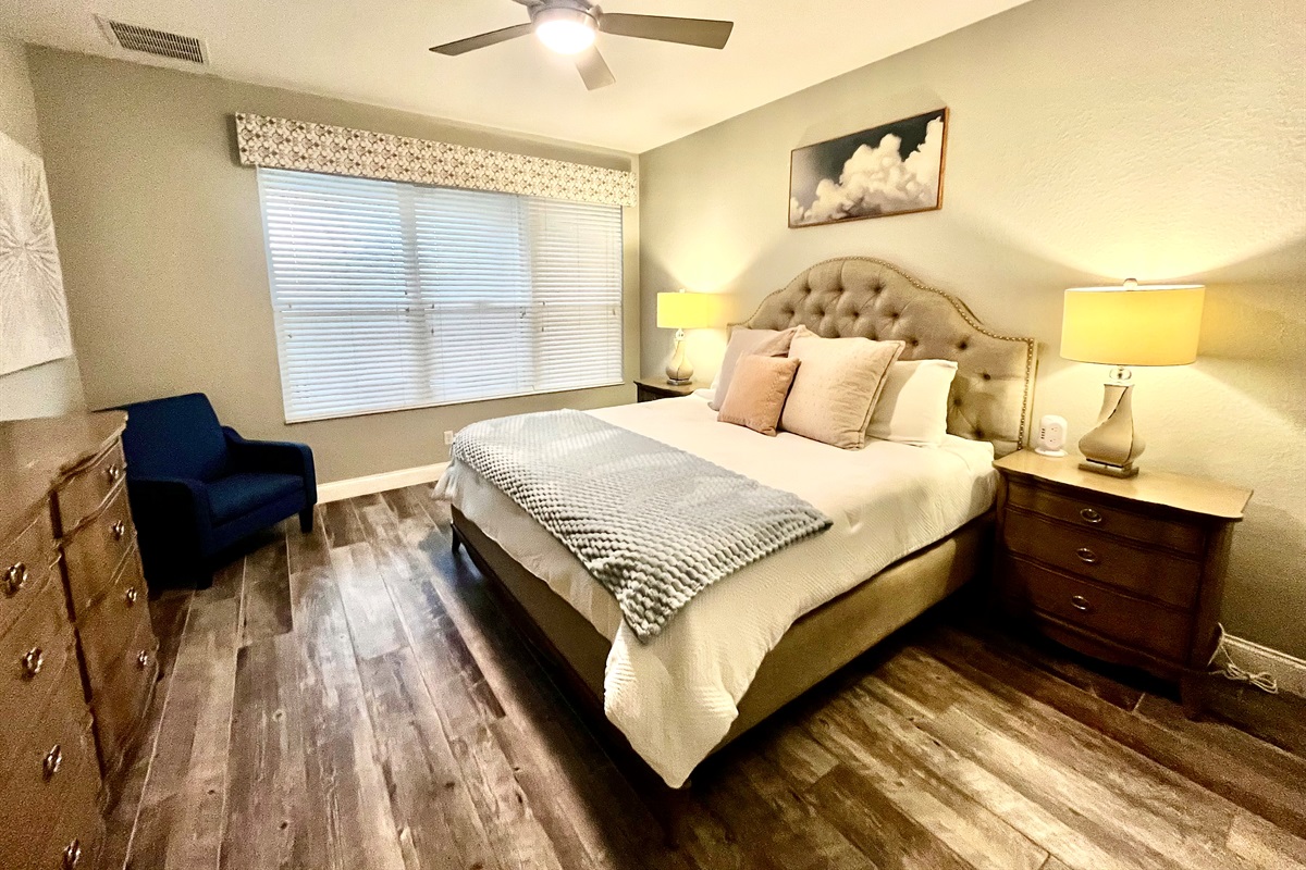 Master King Bedroom