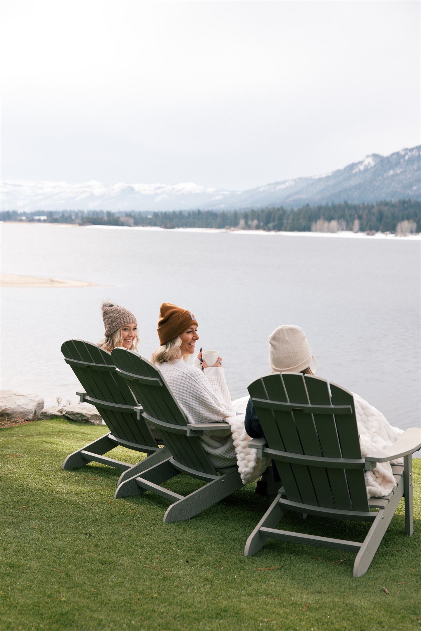 Perfect getaway Create lasting memories enjoying the peaceful waterfront.