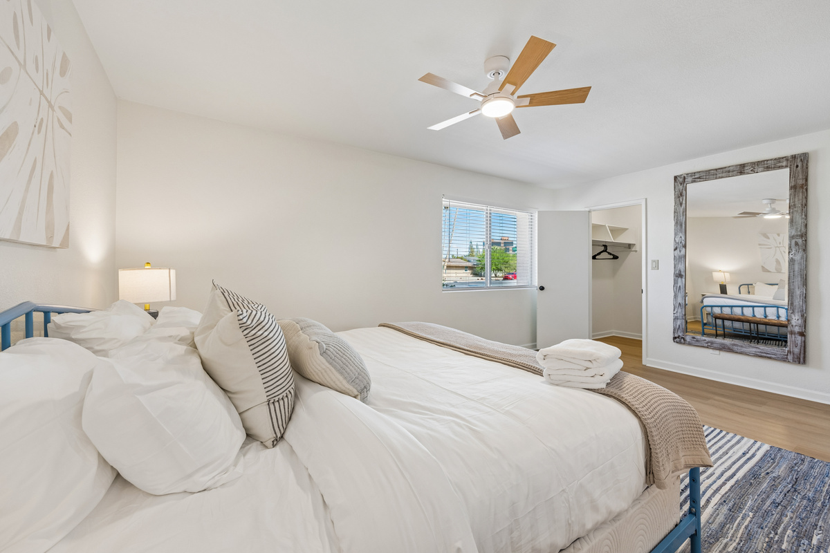 You can see and will soon feel the quality of the bedding at the Malibu Beach House!