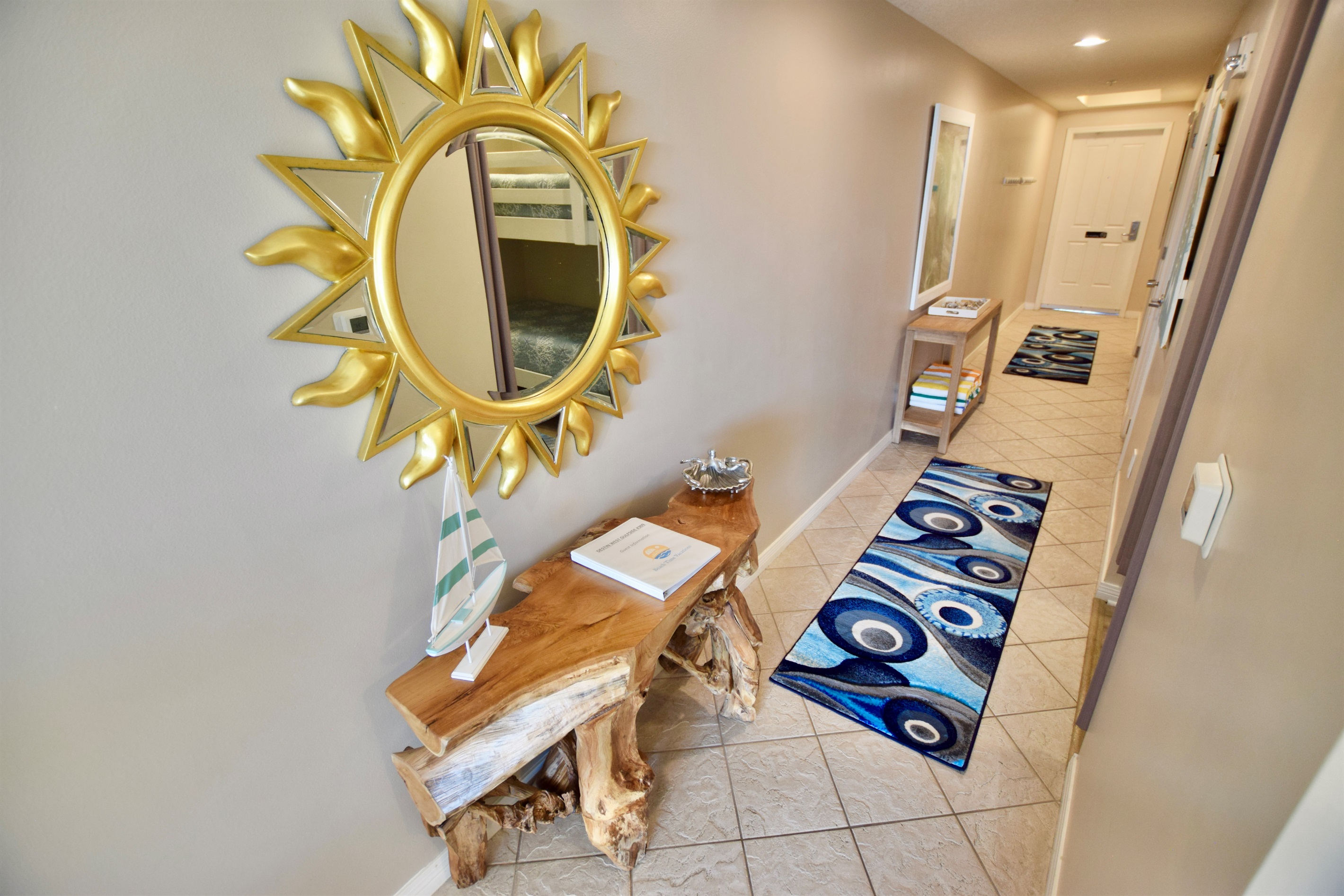 Destin West Gulfside #309: Hallway