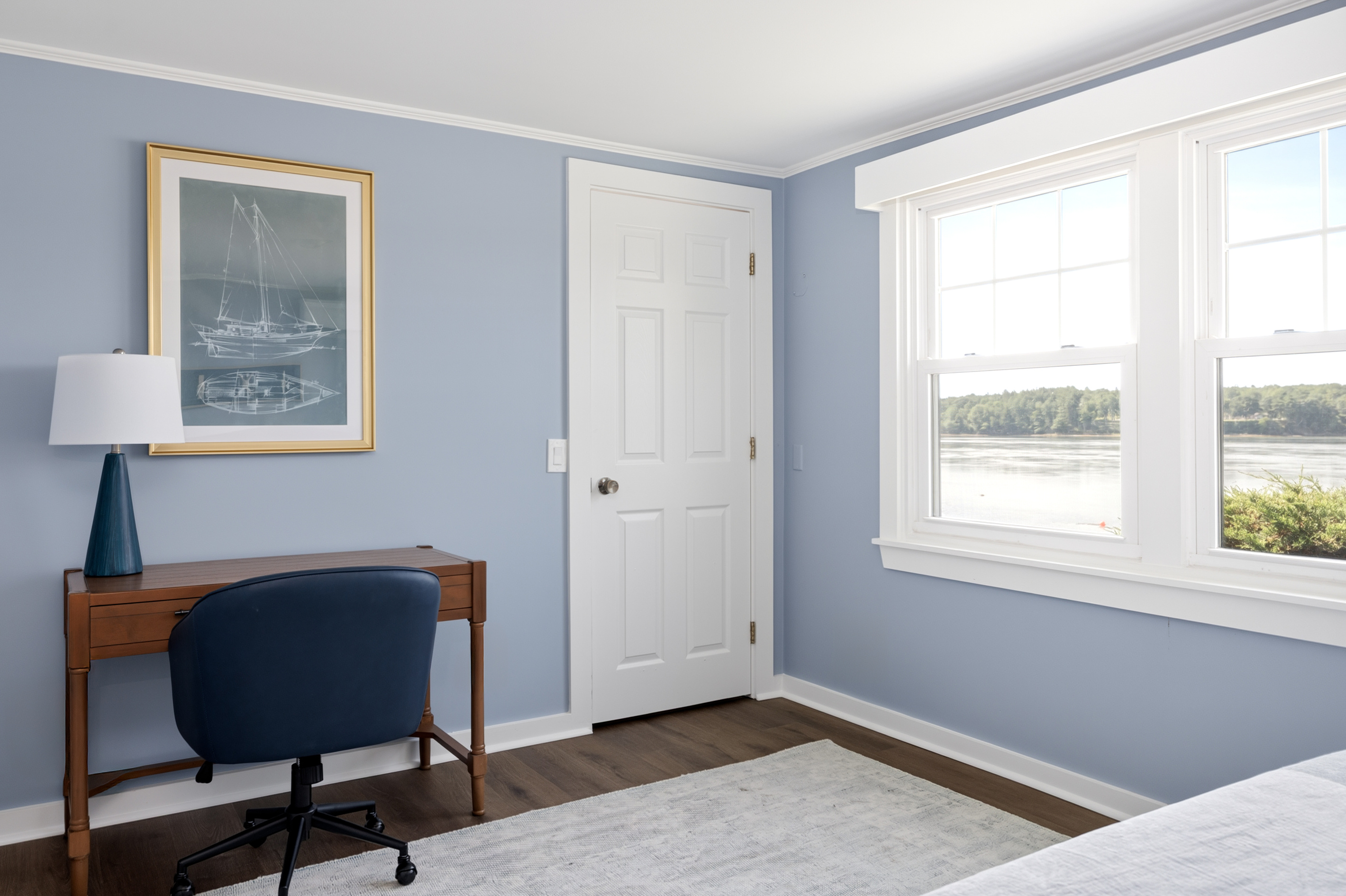 Dedicated desk and workspace for anyone who needs to stay connected — remote-work capable for the days when the trip and the calendar overlap.