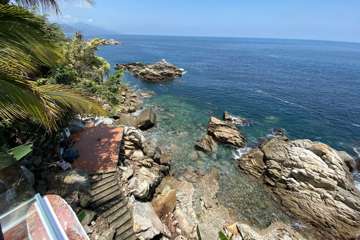Beautiful clear water to swim, snorkel or fish