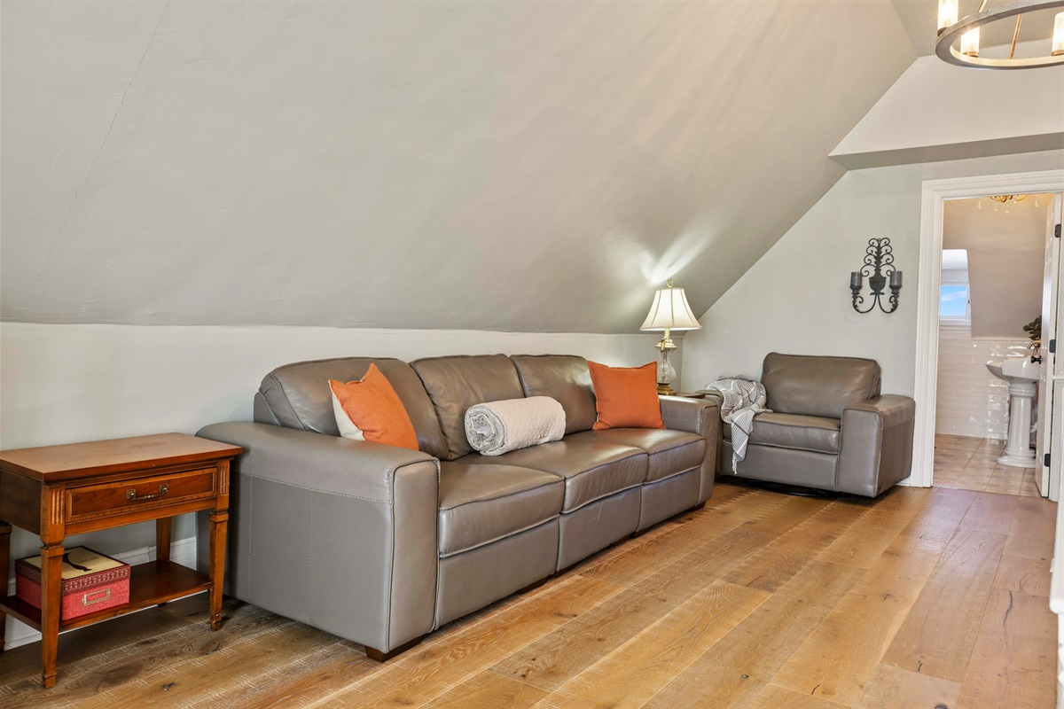 Prescott Getaway Unit #2 — ✨ The Grand Landing; Unit 2 (2 bed / 1 bath), Prescott, Arizona — photo 26