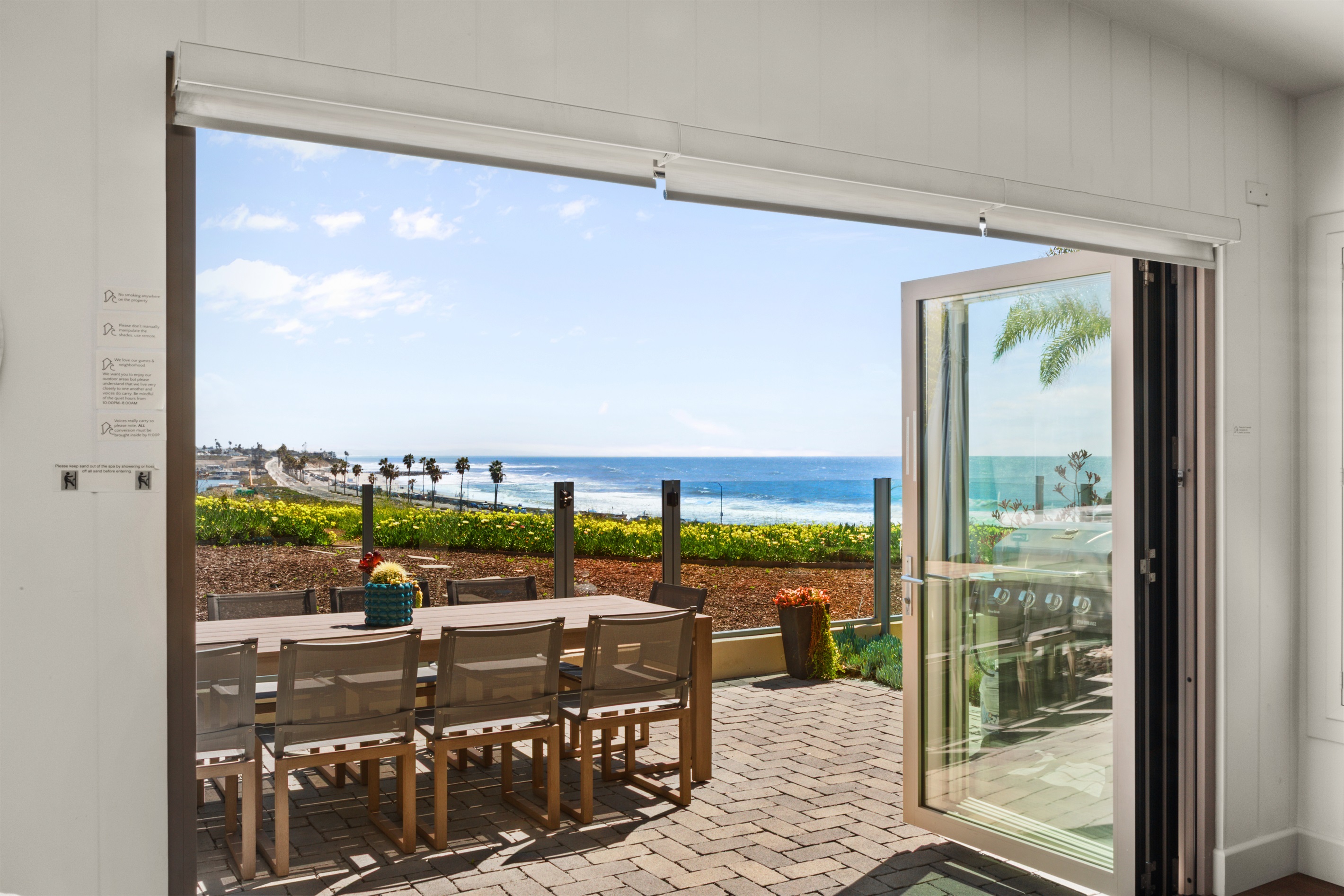 Indoor/outdoor living at its best!