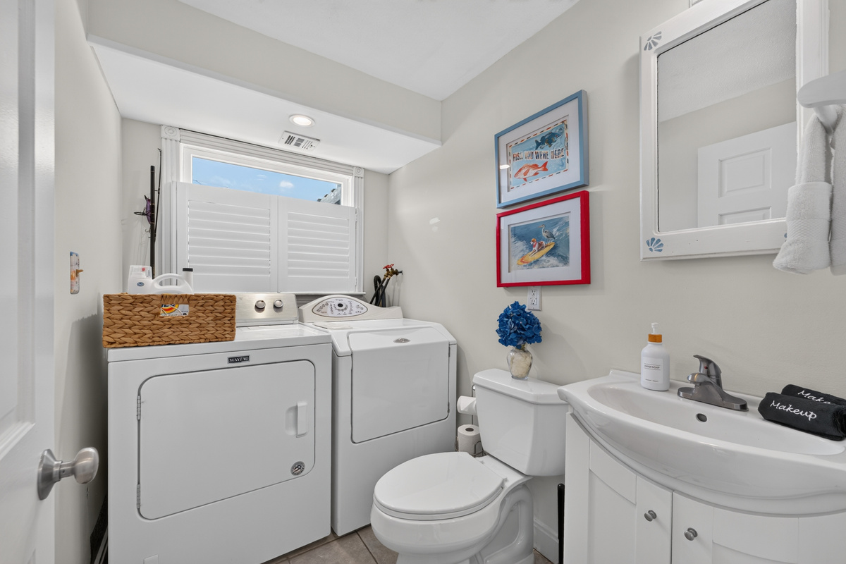 In-home washer and dryer let you conveniently refresh clothes and beach essentials throughout your stay.
