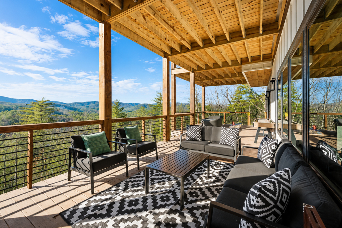 Sit back and let the view work.