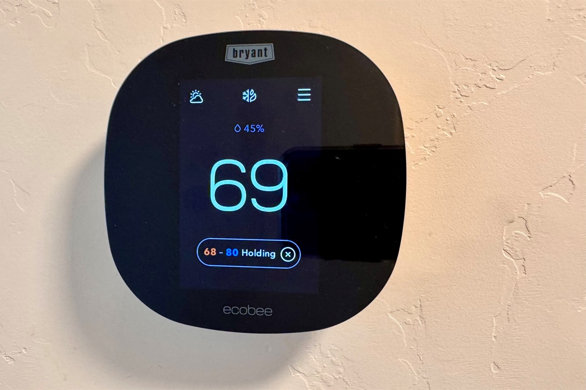 Smart Ecobee thermostat with room-specific sensors to ensure your comfort in every room.