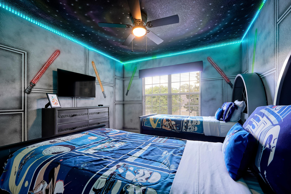 Star Wars bedroom