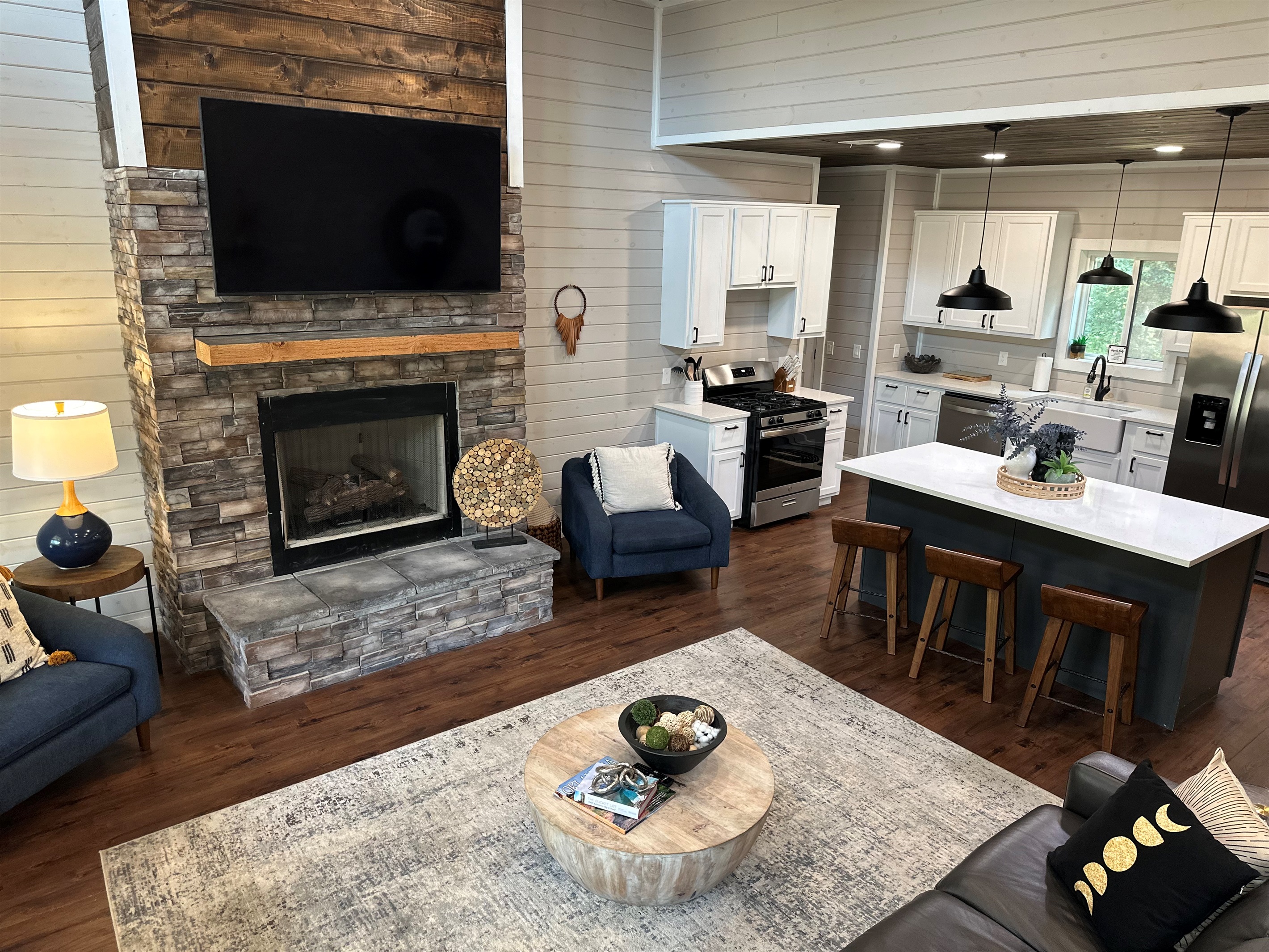 You can just settle in for movie night or set the mood with a romantic fire.