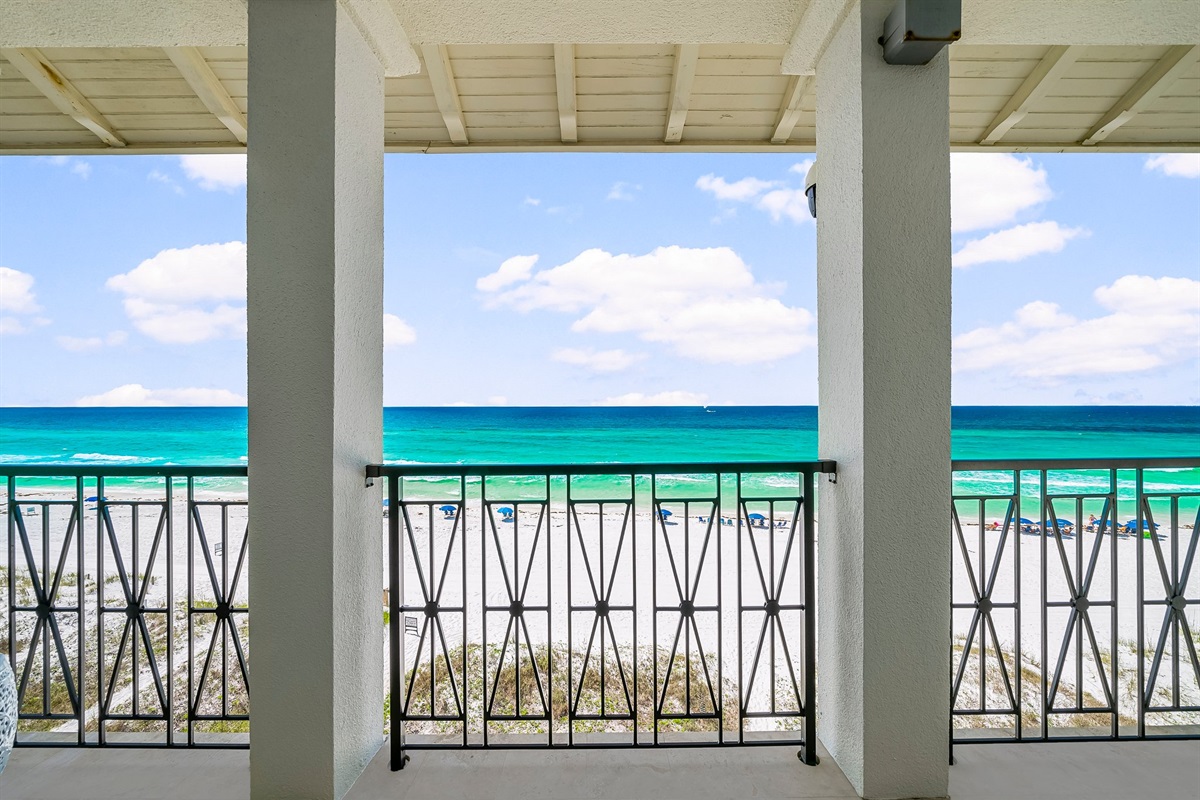 3rd Floor Covered Patio- Gulf Views Galore!