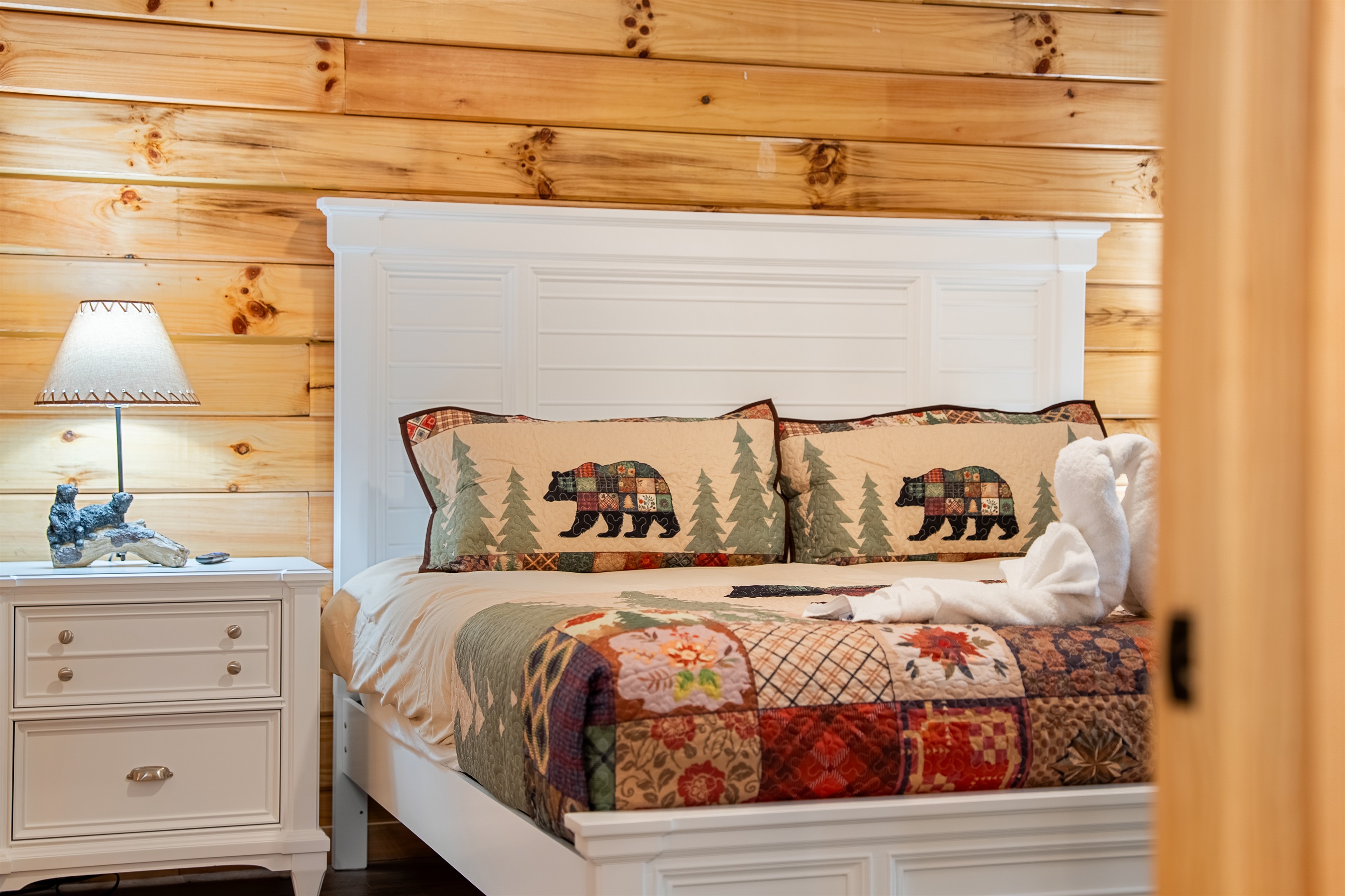 “Where luxury meets rest — your perfect night’s sleep awaits