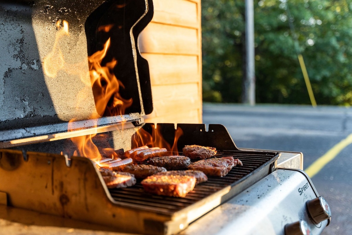BBQUE on your own private grill!