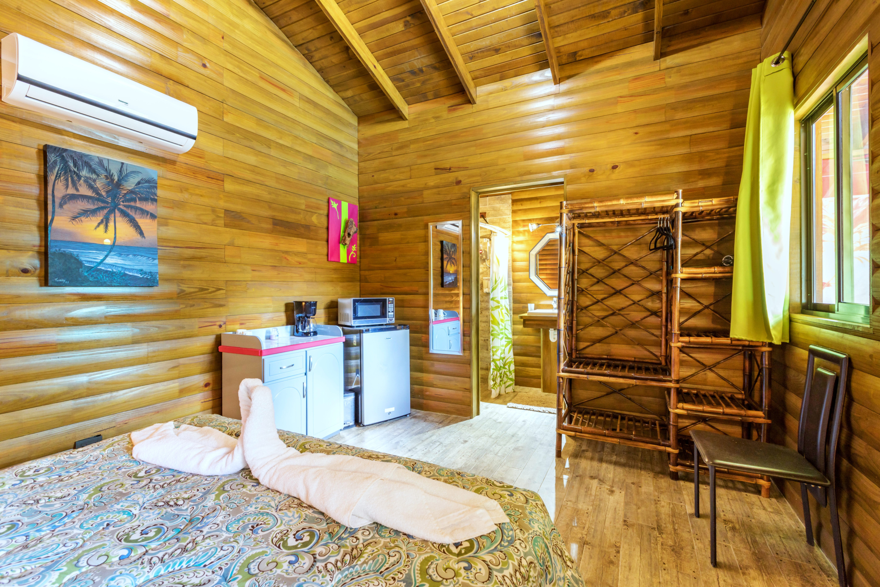 Cabina Bamboo Kitchenette