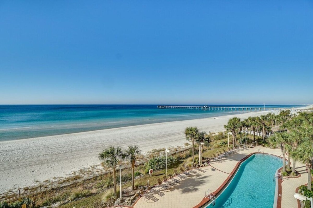 Balcony Overlooking Beach and Pool V#1