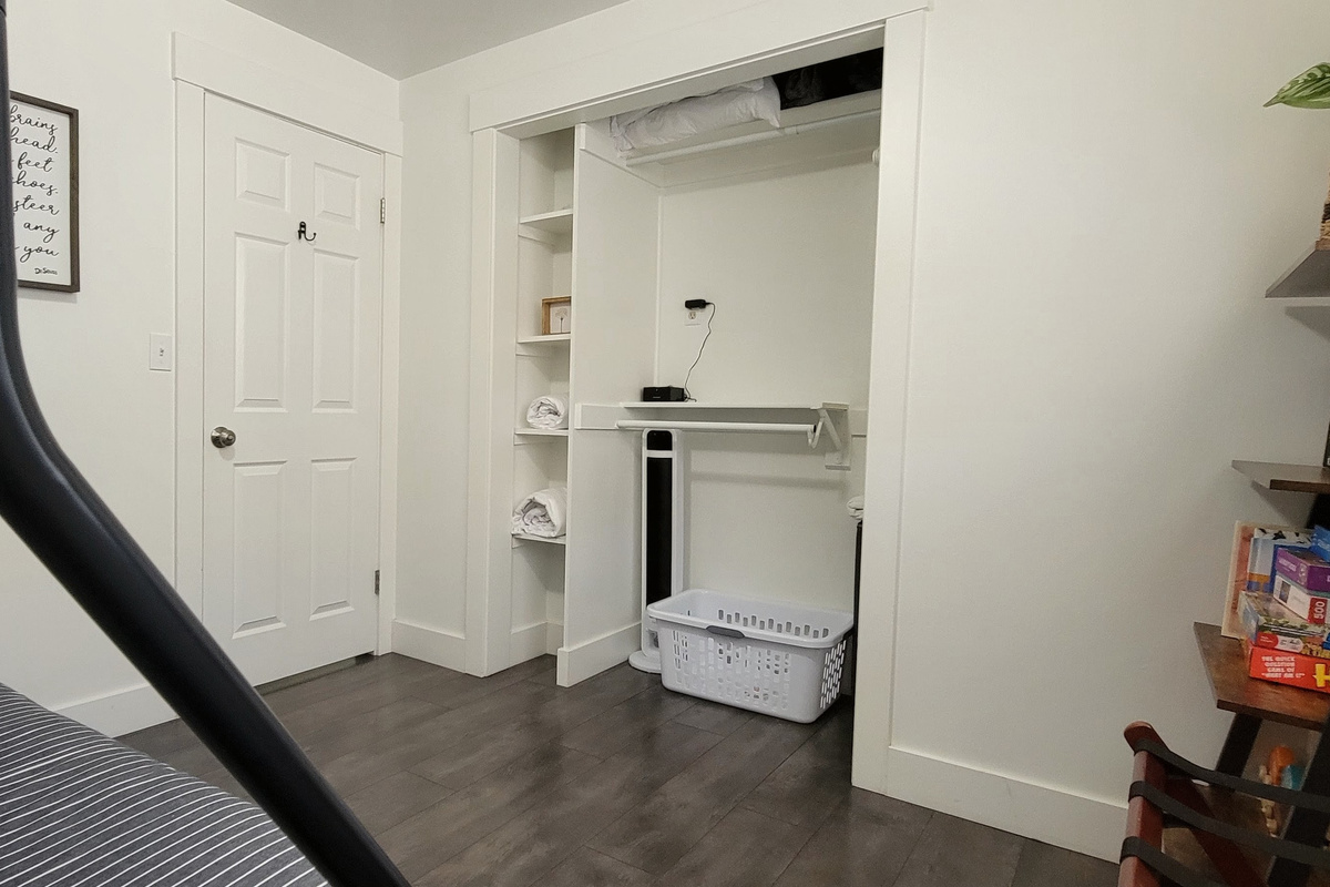 Closet space in the third bedroom