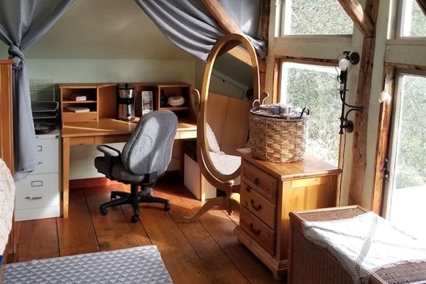 Workspace in bedroomAiry and bright light . 