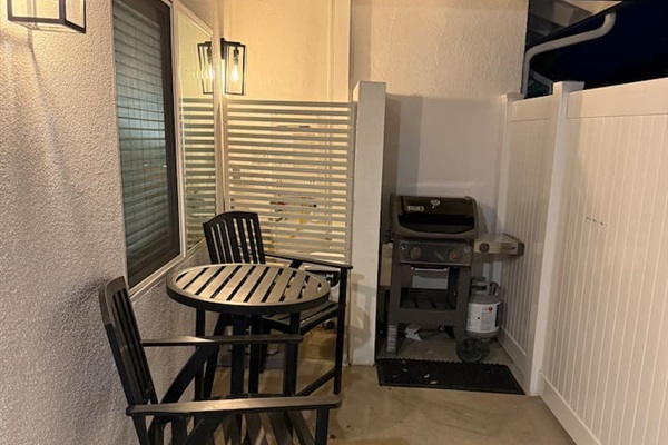 Patio: BBQ