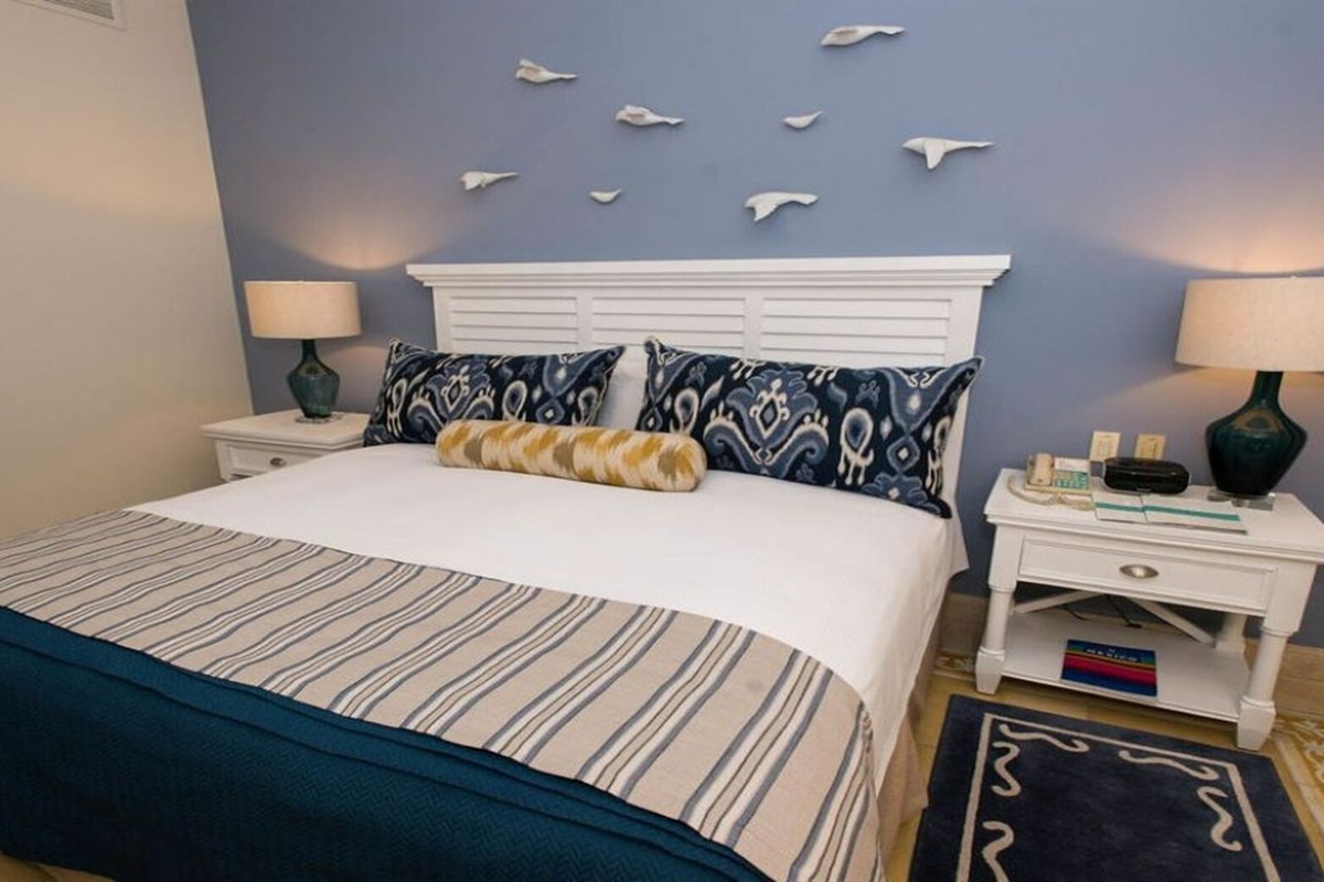 Owner Master Suite at Pueblo Bonito Emerald Bay, Vacation Travel Exclusives