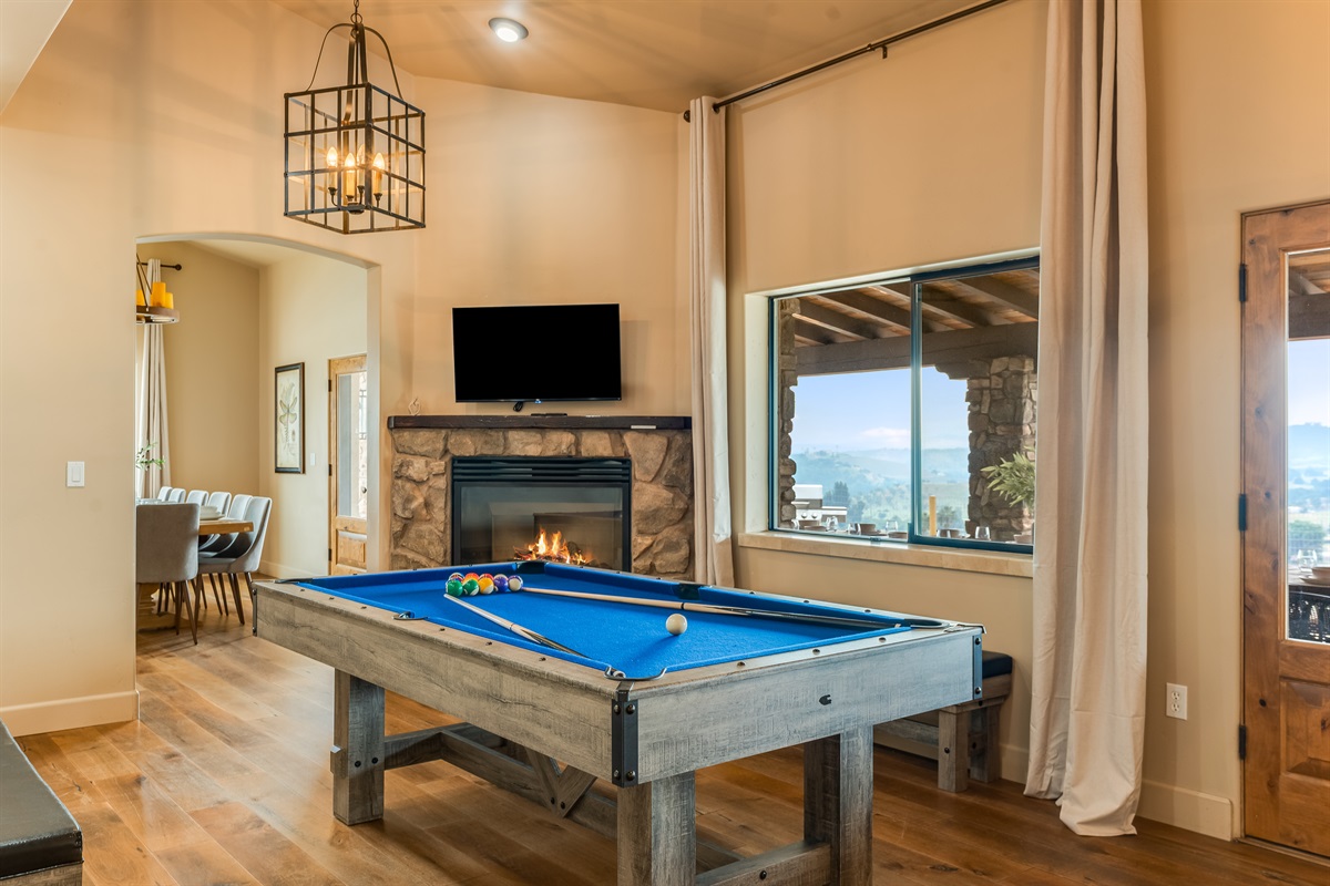 Can also function as additional dining table with bench style seating 