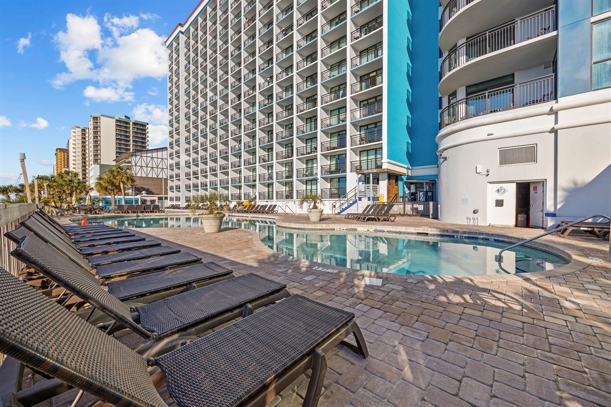 Resort Pool 