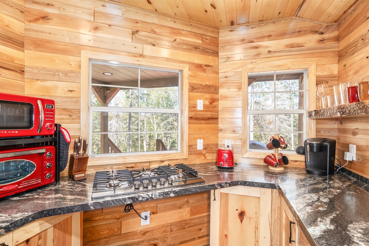 Pine Cabin - Kitchenette