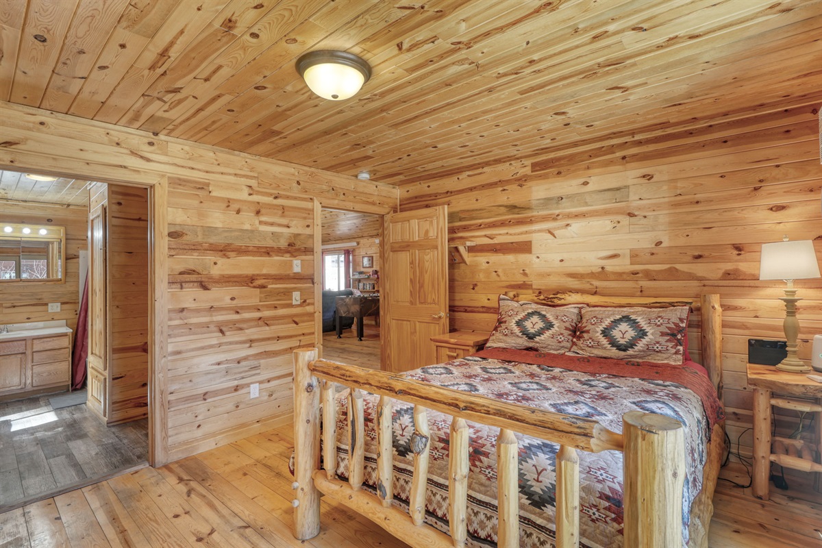 Bedroom 2 with with Queen bed and TV