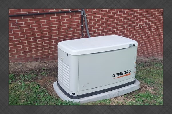 Enjoy the luxury of country living with none of the usual hassles. A Generac generator automatically restores power within about 3 seconds of an outage—perfect for remote workers or anyone who needs to stay connected.