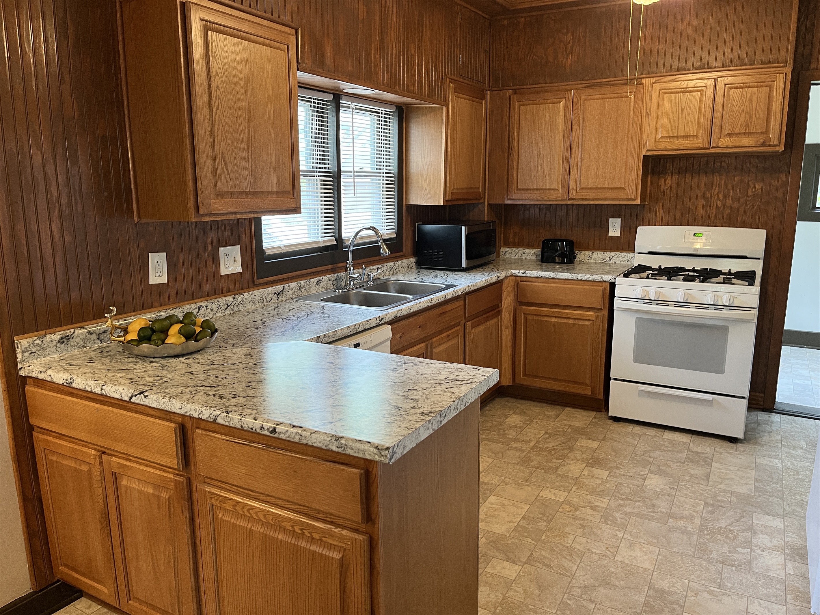 Spacious kitchen