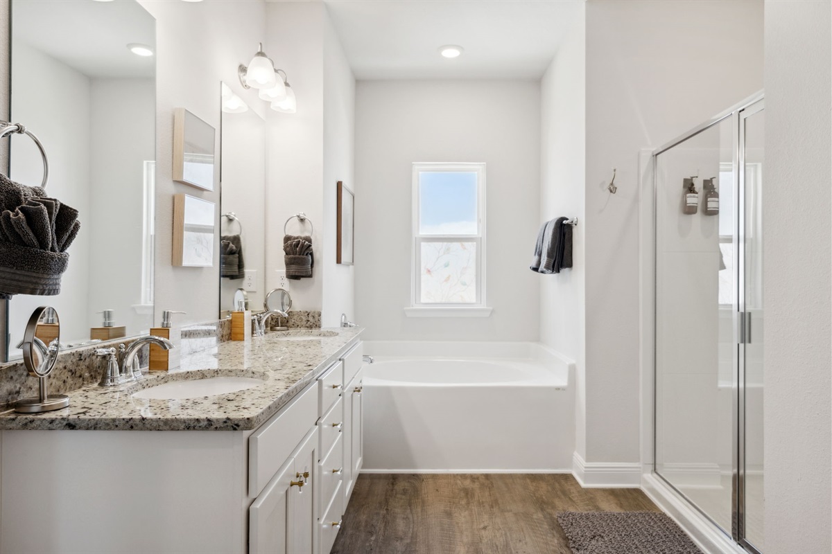 Serene Green Ensuite Bathroom