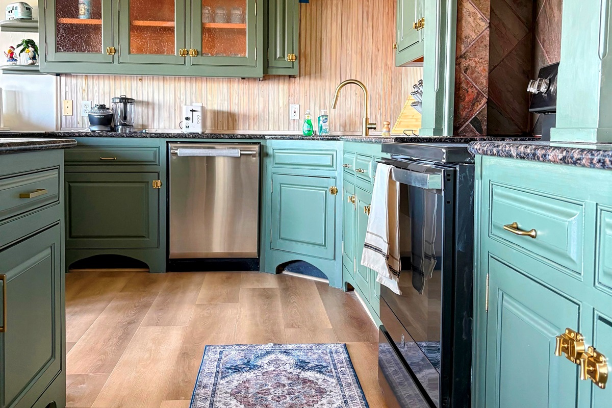 Kitchen - Fully equipped